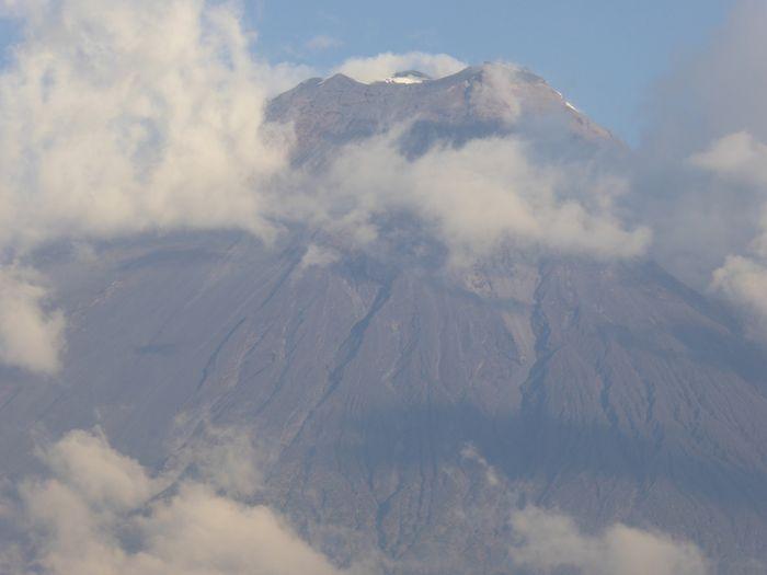 Der Tungurahua Vulkan ist seit